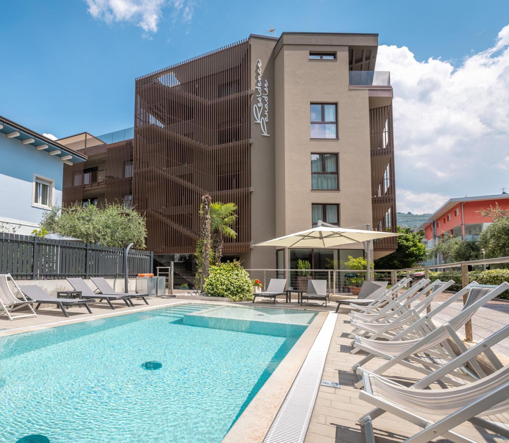 Residence Paradise Riva del Garda Exteriör bild