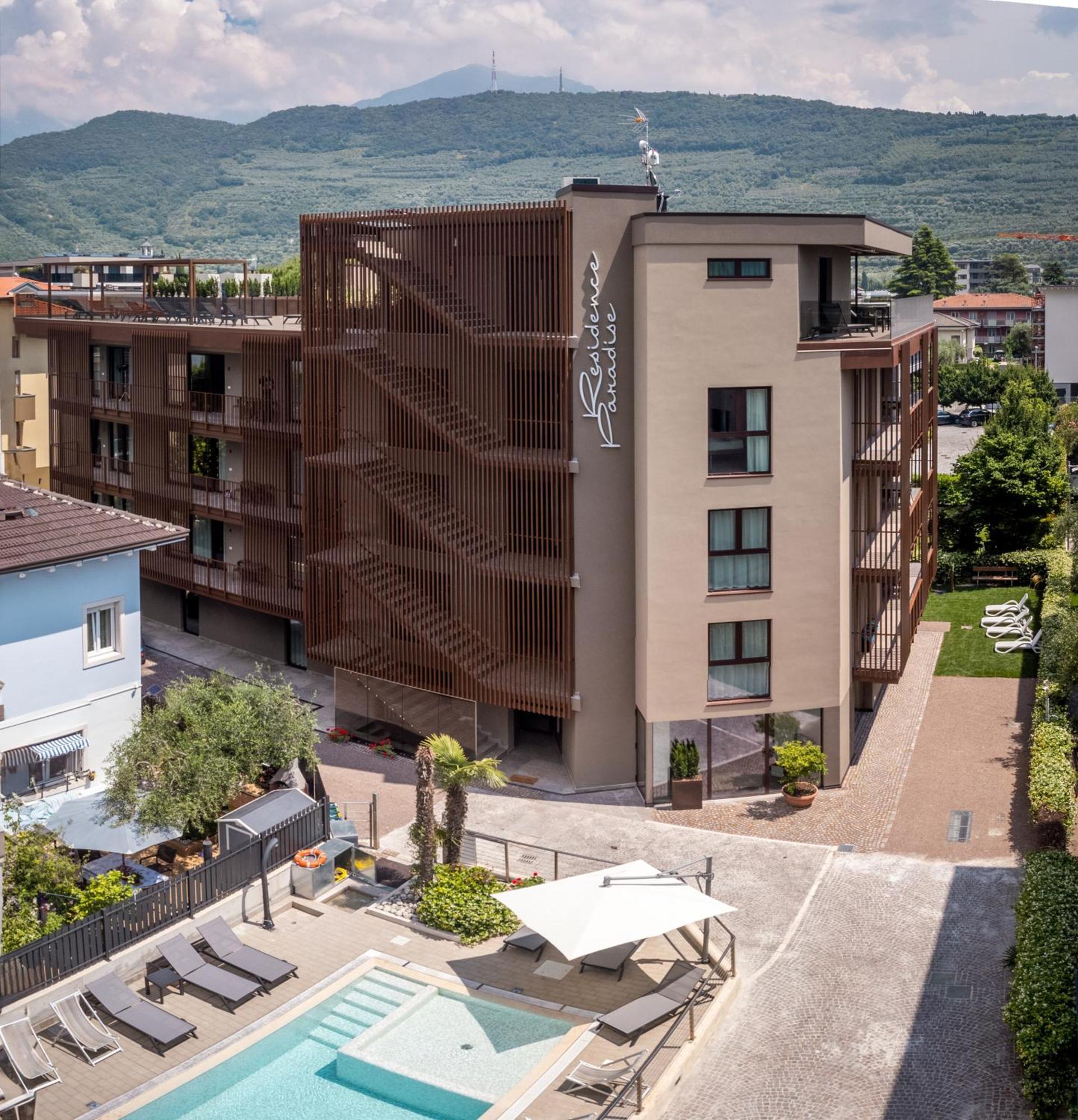 Residence Paradise Riva del Garda Exteriör bild